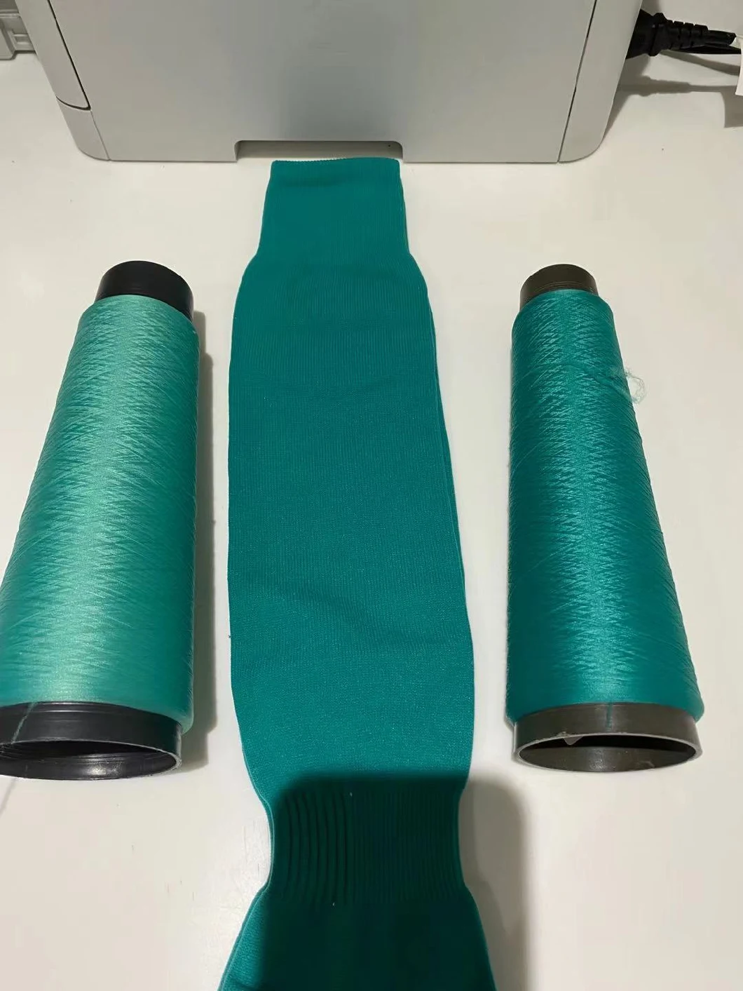 High Quality 70/24/2 100% Nylon 6 DTY Yarn Nylon Dope Dyed High Stretch Yarn Polyamide 100% Nylon Yarn Socks Yarn